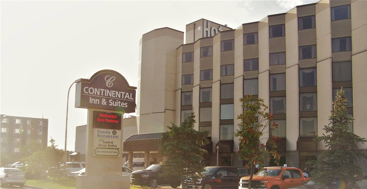 Continental Inn & Suites, Canada