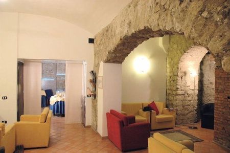 Caravaggio Hotel, Naples, Италия