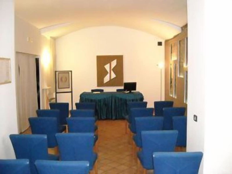 Caravaggio Hotel, Naples, Италия