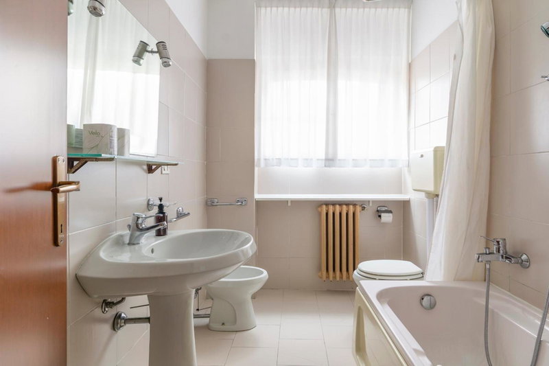 UniHo Hostel, Pavia, Italy