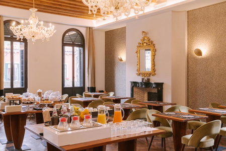 iH Hotels Venezia Salute Palace, Venice, Italia