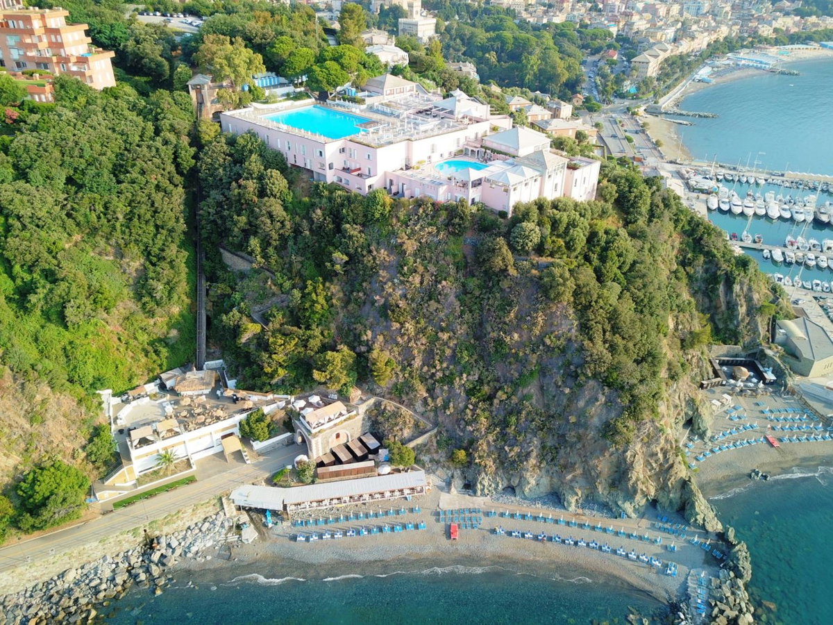 Hotel Punta San Martino, Italy