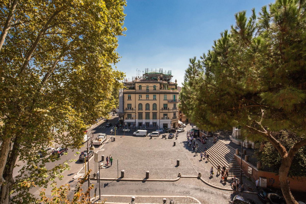 Hotel · Tree Charme Trilussa, Rome