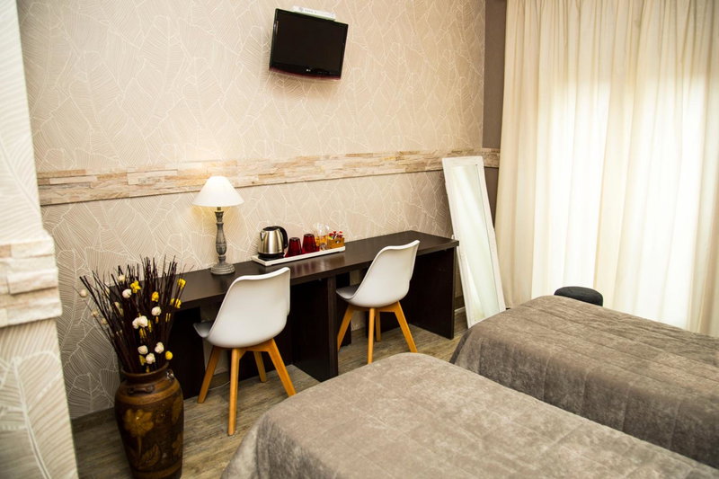 Santamaria Inn, Rome, Italy