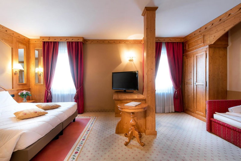 Hotel Rendez Vous, Châtillon, Италия