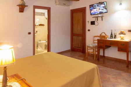 Donnaciccina Accomodation, Tropea, Italy