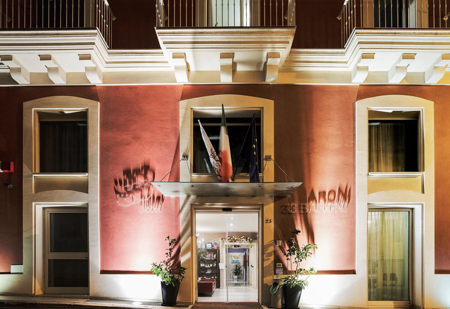 Hotel 33 Baroni, Gallipoli, Italy
