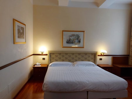 Phi Hotel Dei Medaglioni, Correggio, Italy