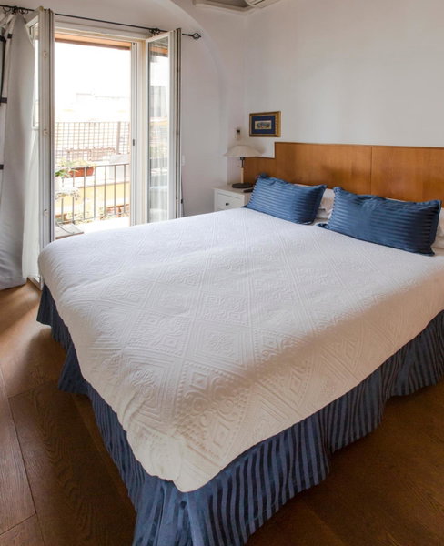 Pettinary Village B&B, Rome, Italy
