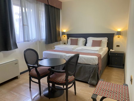 Hotel Estée, Desenzano del Garda, Italy