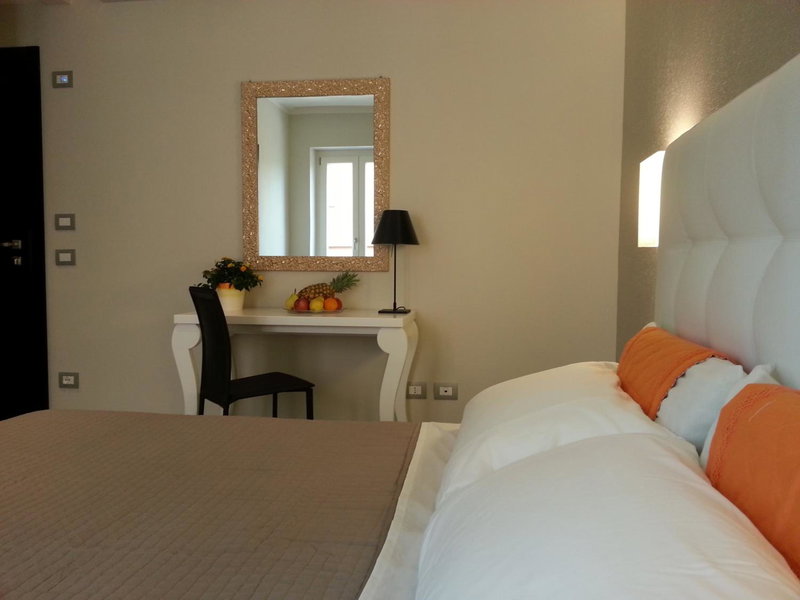 Gemini Suite, Rome, Italia