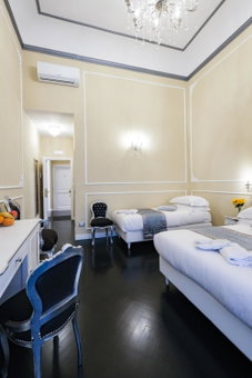 B&B Kingsman, Florence, Italy