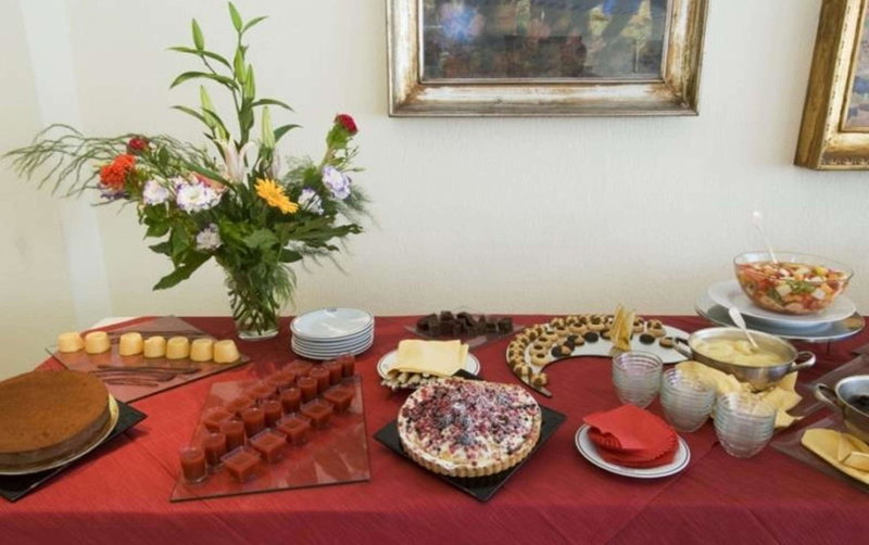 Hotel HR, Modugno, Italia