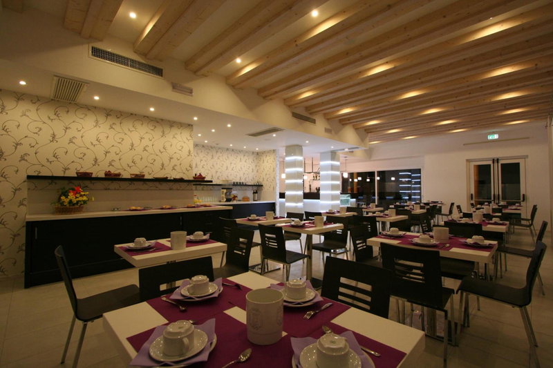 Ecohotel Primavera, Riva del Garda, Italy