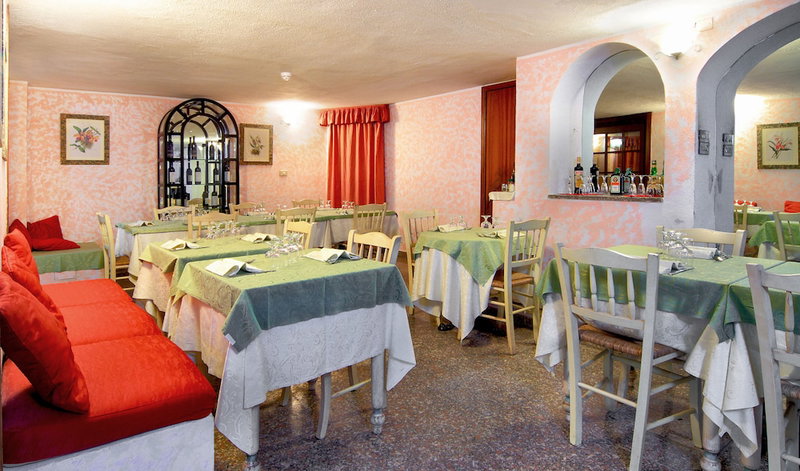 Colonna Palace Mediterraneo, Olbia, Italia