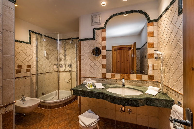 Romantik Hotel Santer, Dobbiaco, Italia