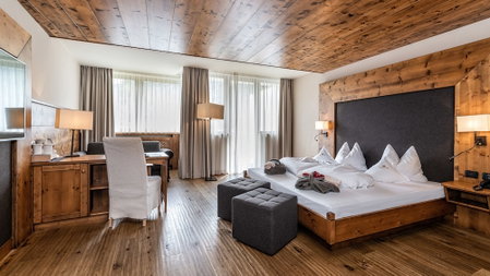 Romantik Hotel Santer, Dobbiaco, Italia