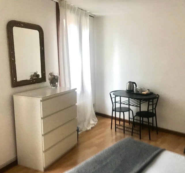 Venice and Venice Apartments - private rooms in shared apartment, Venice, Italy