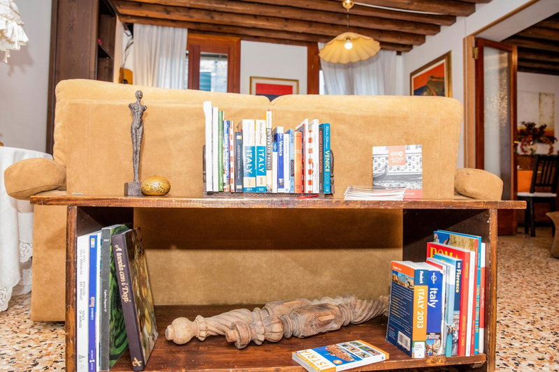 Venice and Venice Apartments - private rooms in shared apartment, Venice, Italy