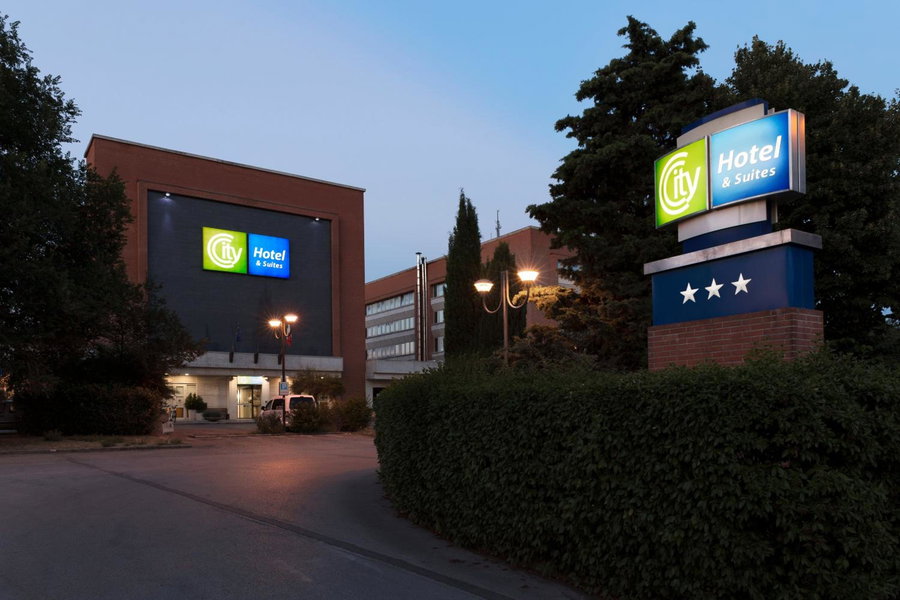 City Hotel & Suites, Foligno, Italy