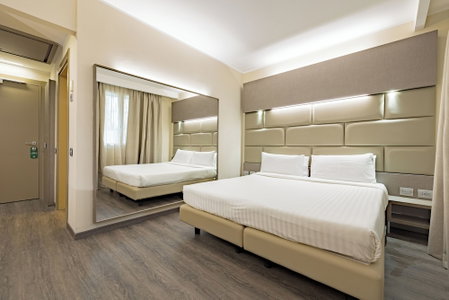 Just Hotel Saronno, Saronno, Italia