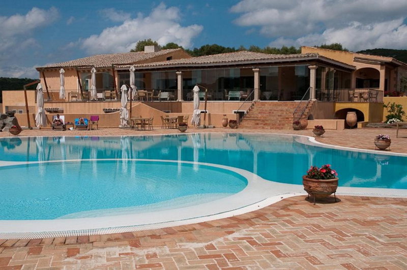 Felix Hotels - Country Resort Parco degli Ulivi, Arzachena, Италия