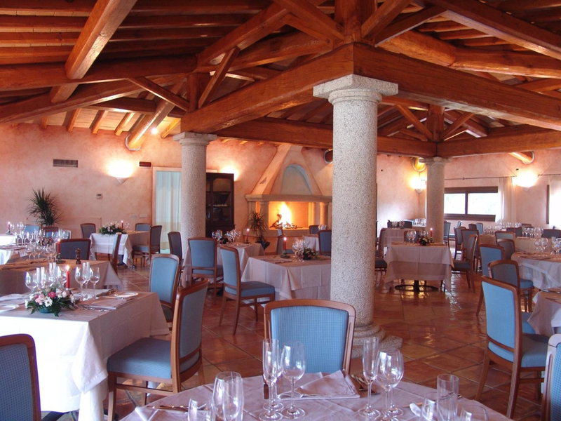 Felix Hotels - Country Resort Parco degli Ulivi, Arzachena, Италия