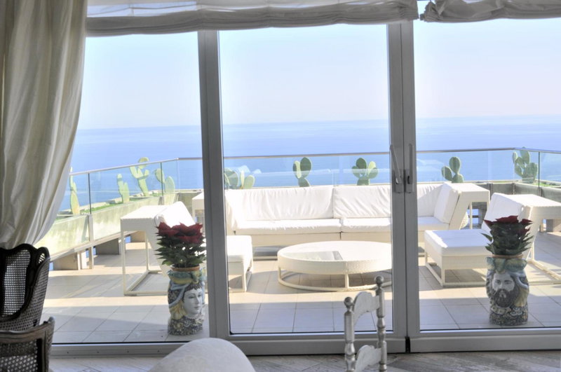 Maison Blanche Taormina, Taormina, Italy