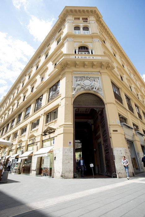 Prêtáloger Verdi 18, Naples, Italy