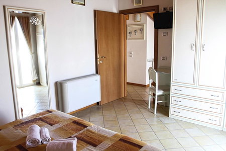 Hotel Ariston, Misano Adriatico, Италия