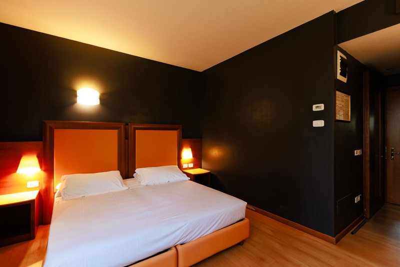 Hotel Villa Delle Rose - Malpensa, Oleggio, Italien