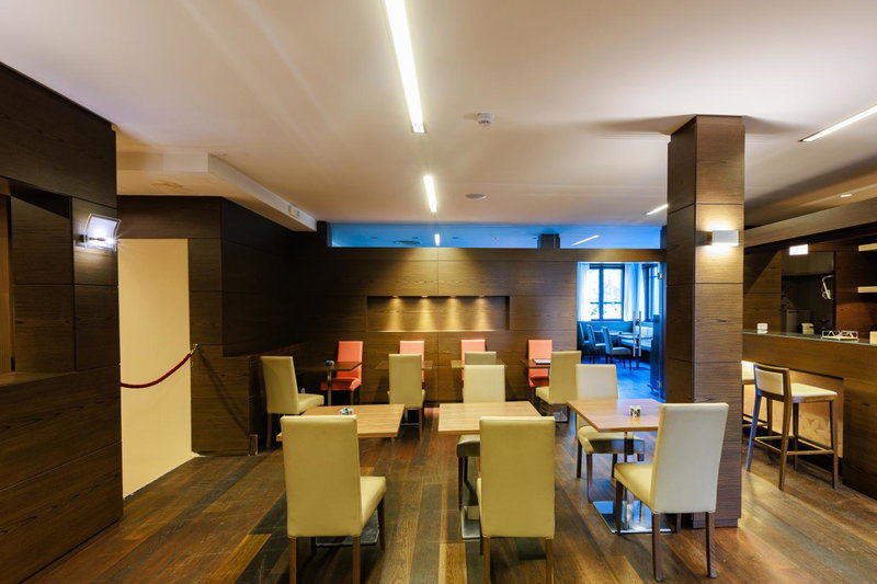 Hotel Villa Delle Rose - Malpensa, Oleggio, Italien