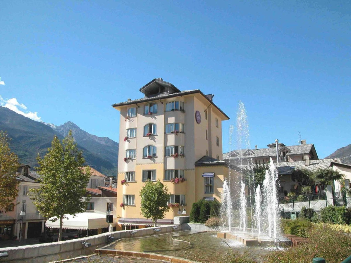 Отель · Bijou Hotel, Saint Vincent