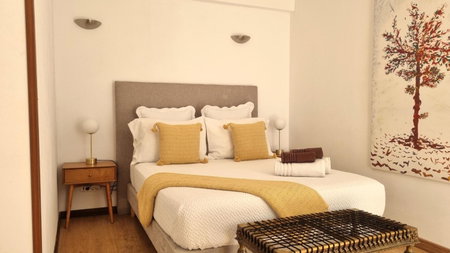 Casa do Criativo ® Bed&Breakfast, Almada, Portugal