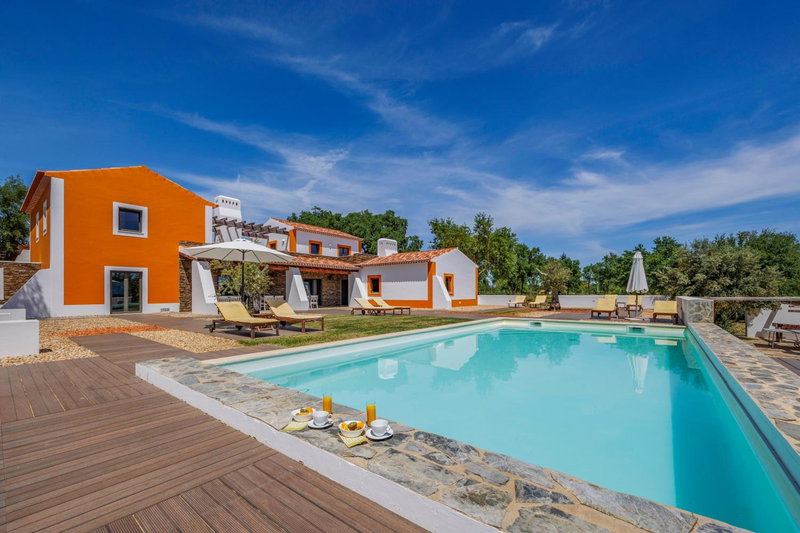 Tons da Terra - Casa de Campo & SPA, São Domingos, Portugal