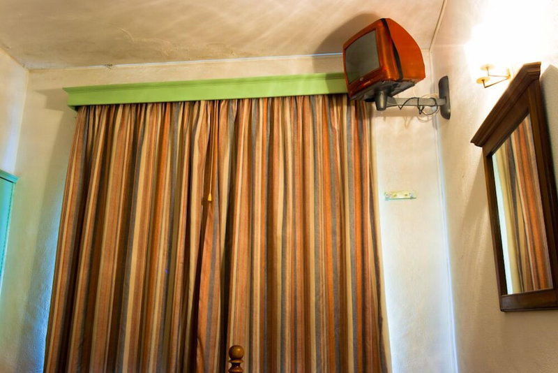 Residencial Monaco 38051-AL, Funchal, Португалия