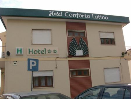 Hotel · Hotel Conforto Latino, Entroncamento