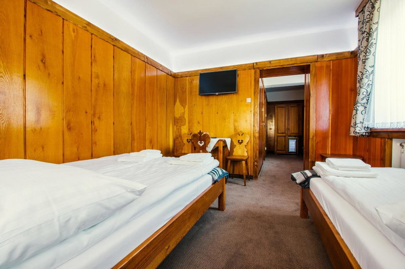 DW Kościelec, Zakopane, Poland