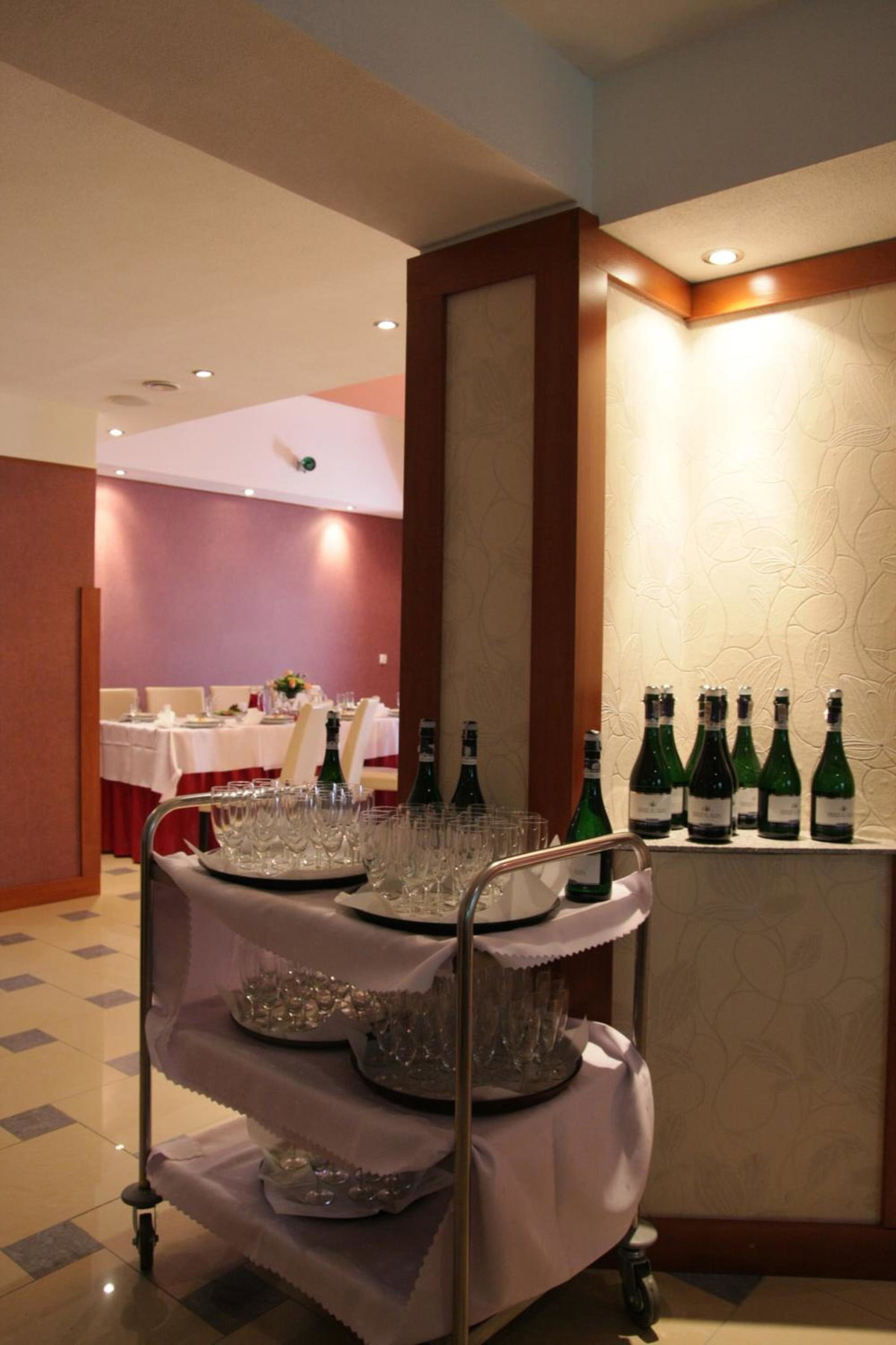 Hotel · Karczma pod Młynem, Katowice