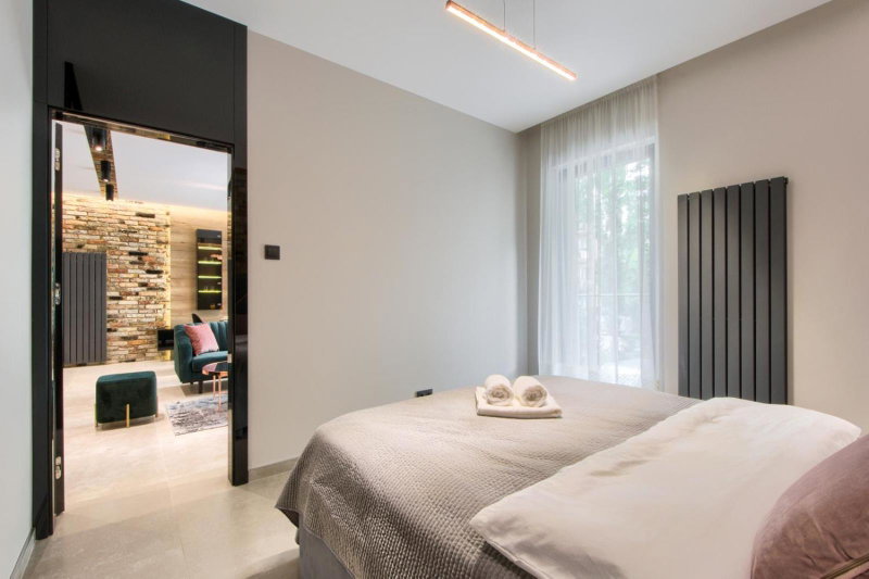 ZLOTA Luxury Apartments, Warsaw, Poland