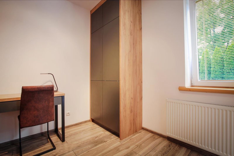 Apartament z ogrodem w centrum Limanowej, Limanowa, Polen