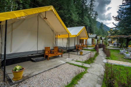 The Hosteller Kasol, Riverside, Kasol, Inde