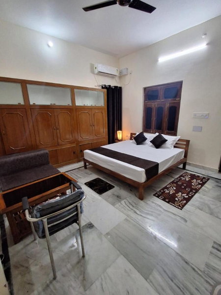 Sharan Homestay, Ayodhya, India