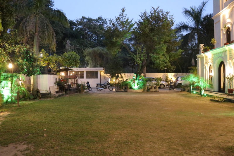 Hotel Pushap Palace, Patiāla, Индия