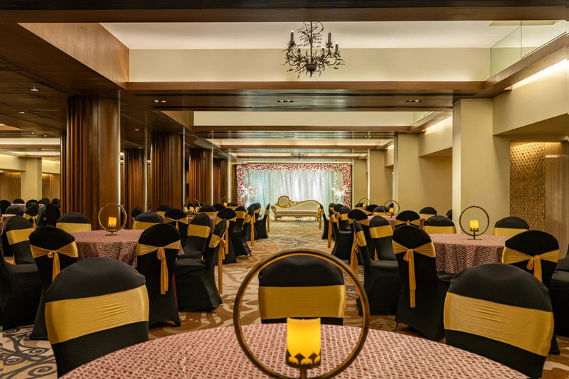 The Mirador, Mumbai, Индия