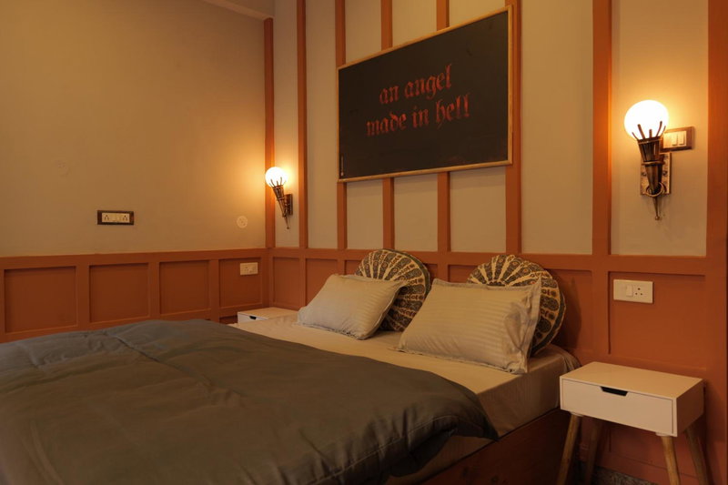 The Trippy Tribe Riverside Hostel Kasol, Kasol, Индия