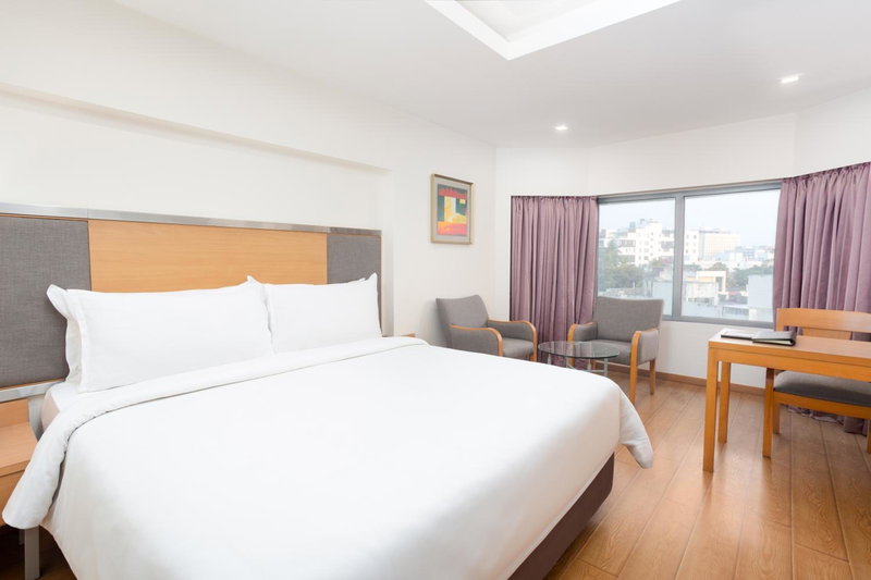 The Residency, Chennai, Chetput, India