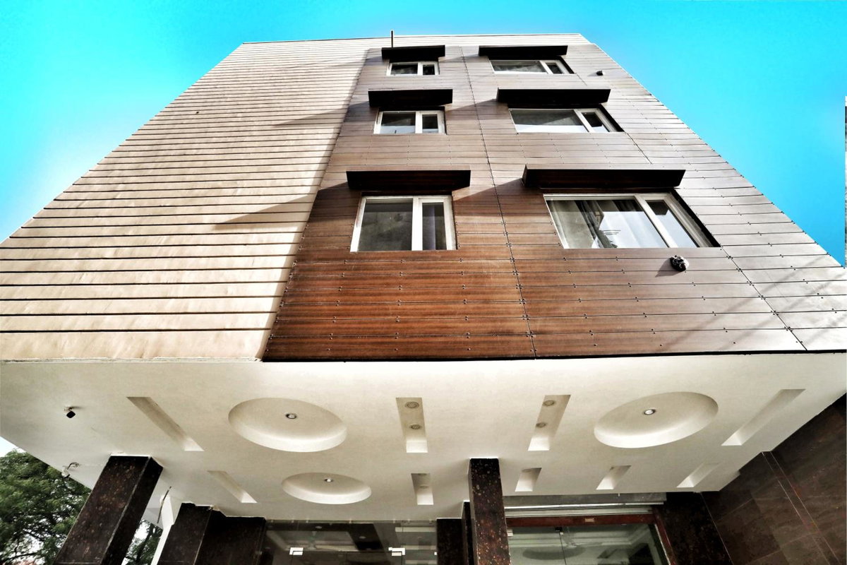Hotel · Hotel Aerocity Purple Orchid, New Delhi