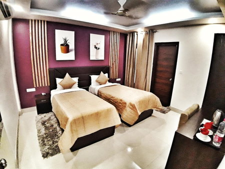 Hotel Aerocity Purple Orchid, New Delhi, India