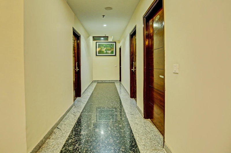 Townhouse by OYO Eastern View Formerly Vihaan Residency, Zirakpur, India